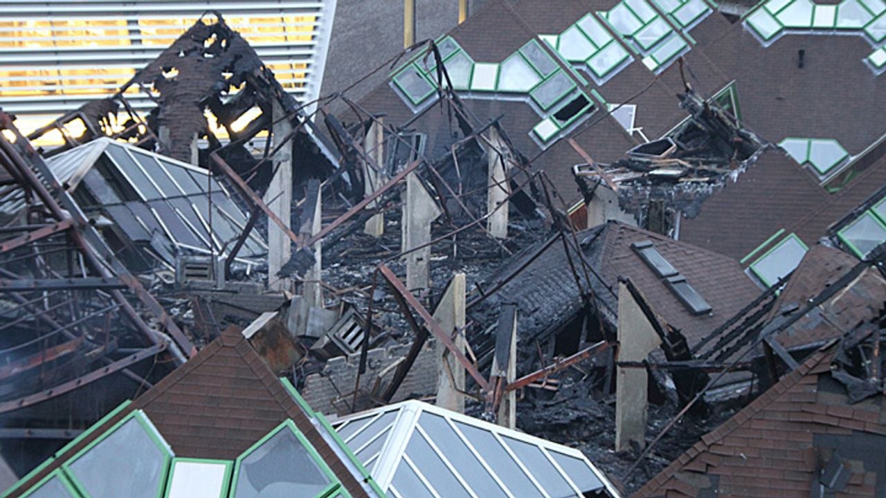 Dit bleef er over na de brand.