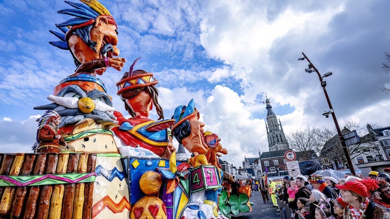 De grote optocht in Kielegat (EYE4Images).