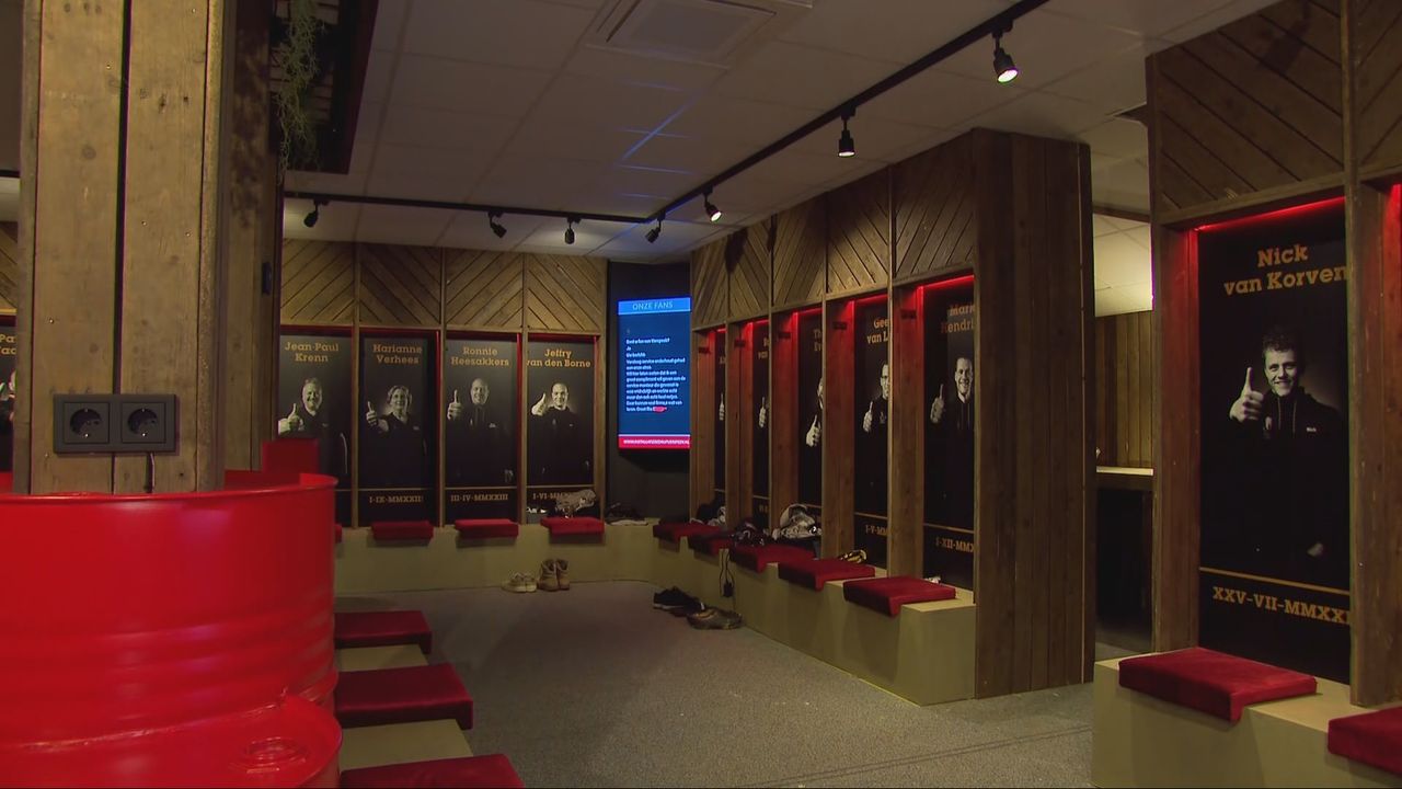 De kleedkamer is geïnspireerd op die van PSV (foto: Wilco Zonneveld).