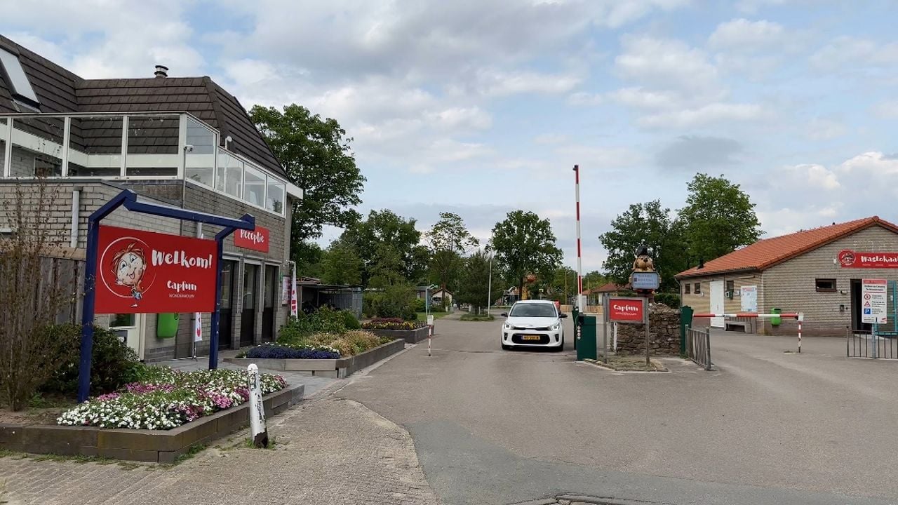 De entree van vakantiepark Capfun Wondermolen in Molenschot (foto: Omroep Brabant).