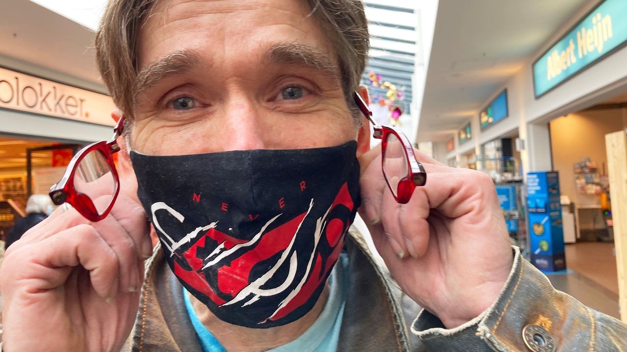 Mondkapje Never Stop