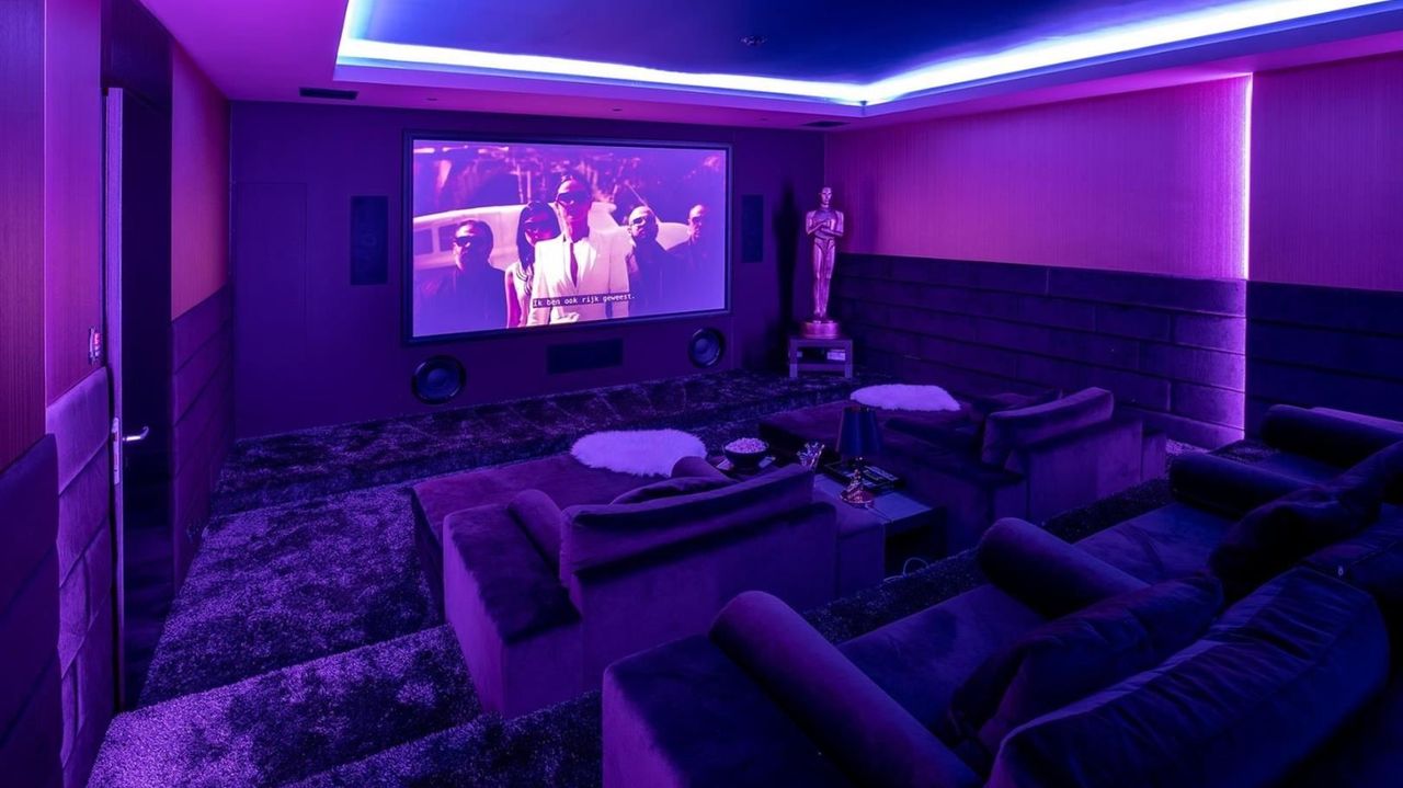 De filmzaal (foto: Hulstkamp Christie's Makelaars).