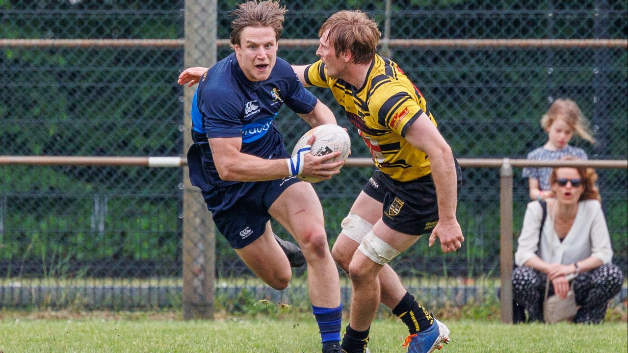 Daan van der Avoird als speler van RC 't Gooi (foto: Jan Kruijdenberg/Orange Pictures)