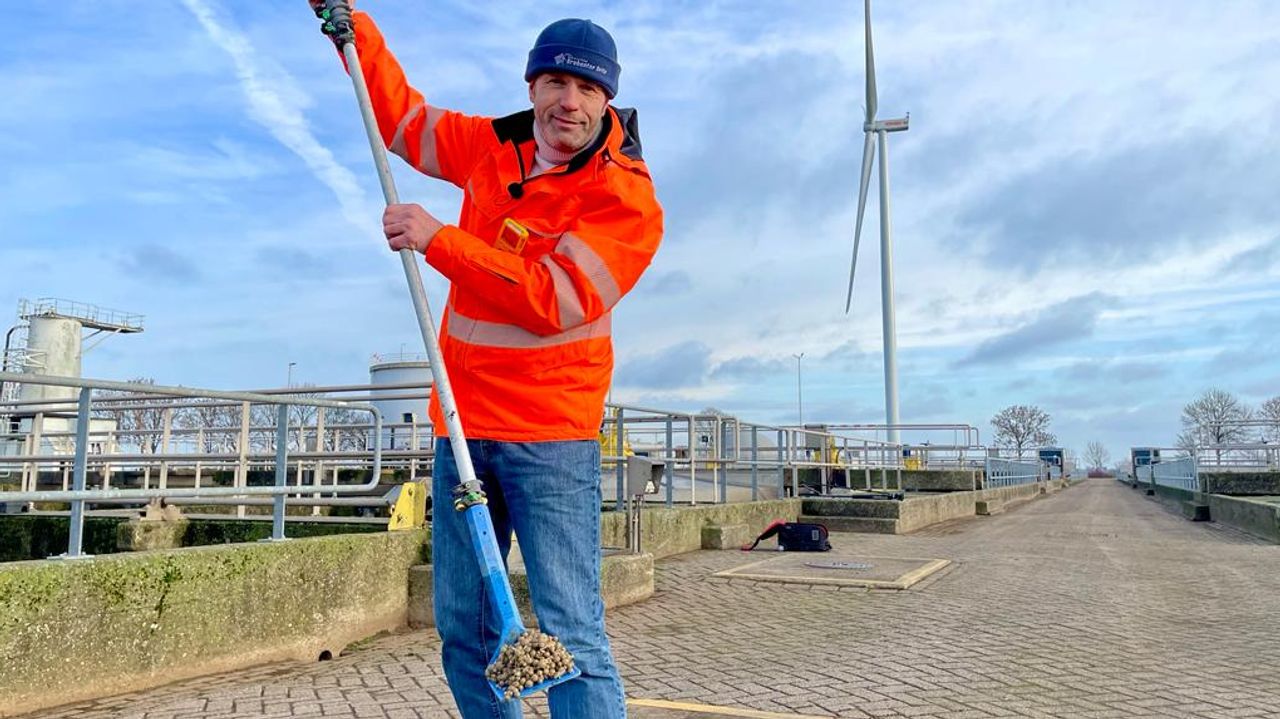 Bij de waterzuiveringen wordt het vet eruit gevist (foto: Erik Peeters.)