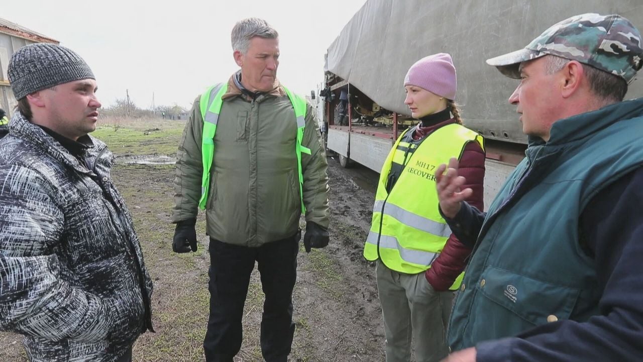 Hans van de Ven bij de bergingsmissie in Oost-Oekraïne (foto: Ministerie van Defensie)