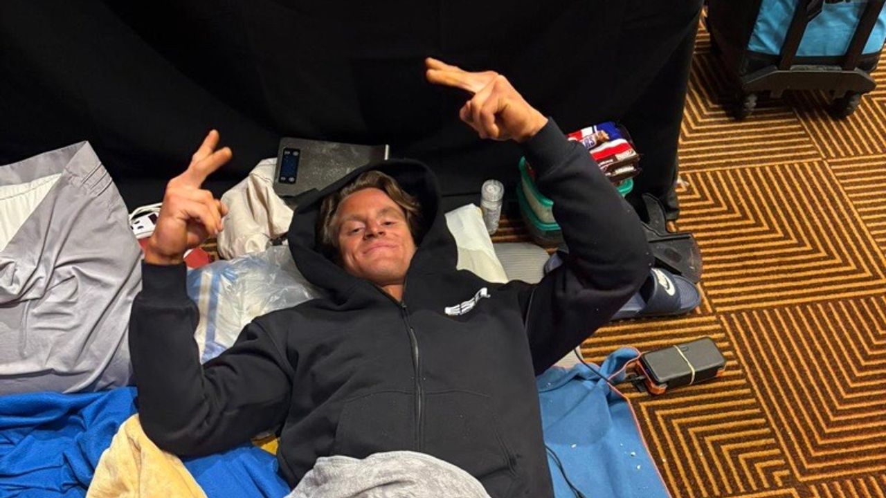 Luco probeert rust te nemen tussen de wedstrijden in las Vegas door (privéfoto).