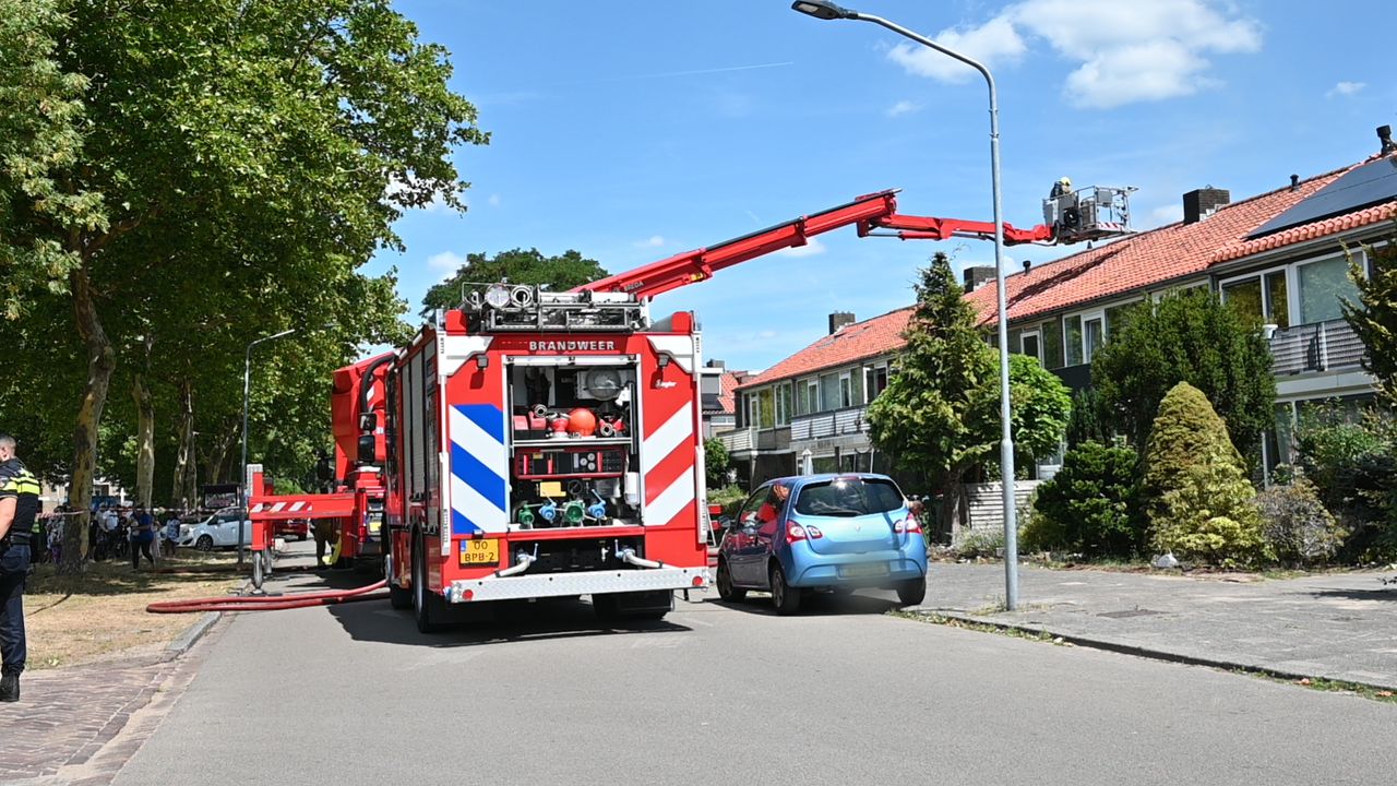 Brand in huis in Breda (foto: Perry Roovers / Persbureau Heitink).