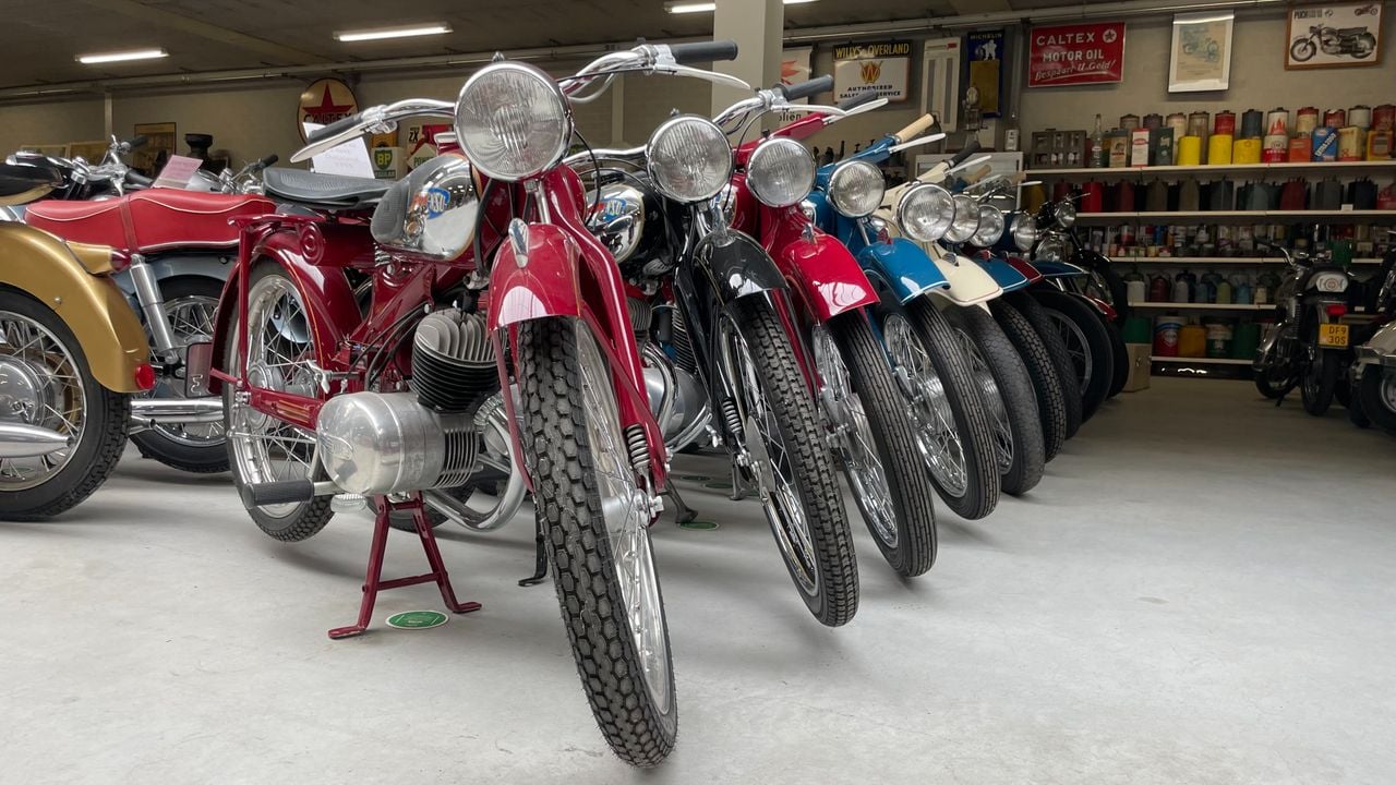 Er zijn veel oude brommers (foto: Jos Verkuijlen).