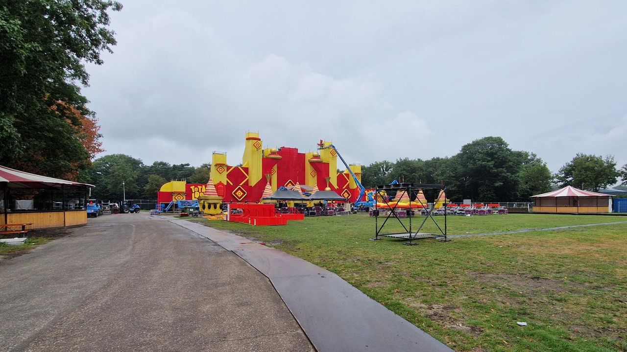 Het festivalterrein van Total Loss Festival (Foto: Tom Berkers).