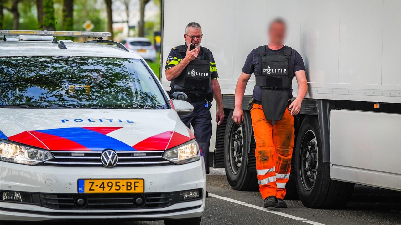 Zelfs personeel van de berger moest een kogelwerend vest aantrekken (foto: SQ Vision).