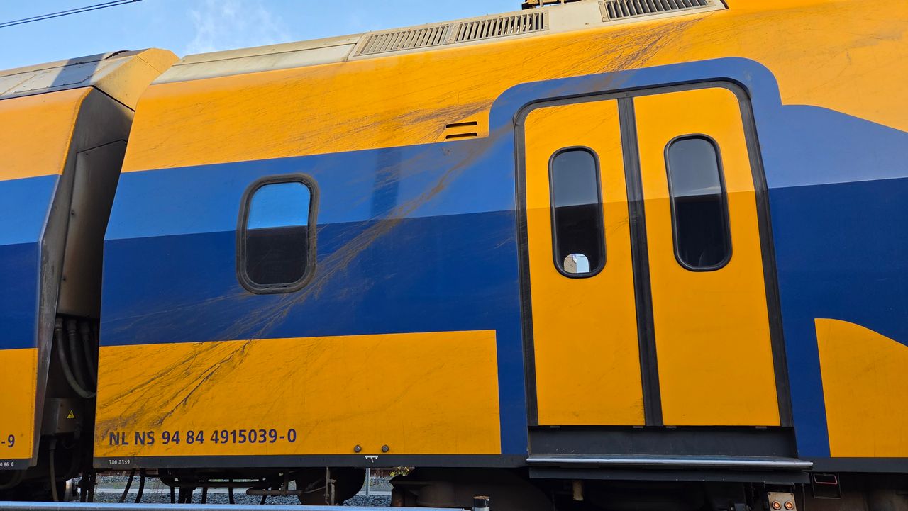 De wasstraat van de NS in Eindhoven (foto: Noël van Hooft).