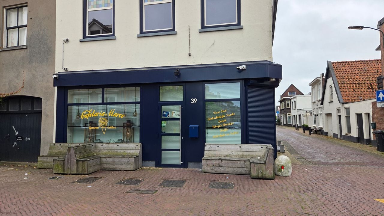 Cafetaria Marco is vandaag gesloten (foto: Noël van Hooft).