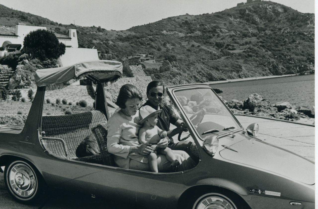 Koning Willem-Alexander zat als kindje al in de DAF Kini