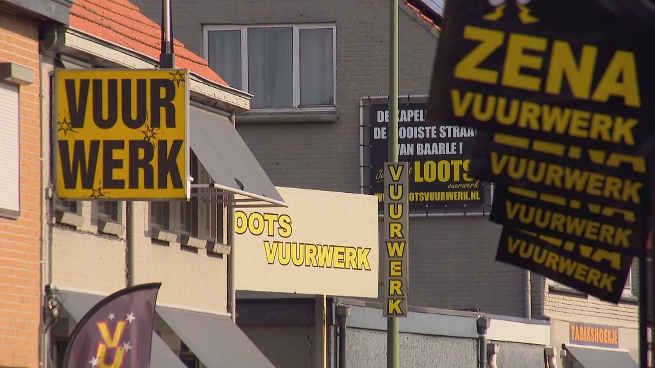 Baarle-Hertog heeft veel winkels waar je vuurwerk kunt kopen (foto: Omroep Brabant).