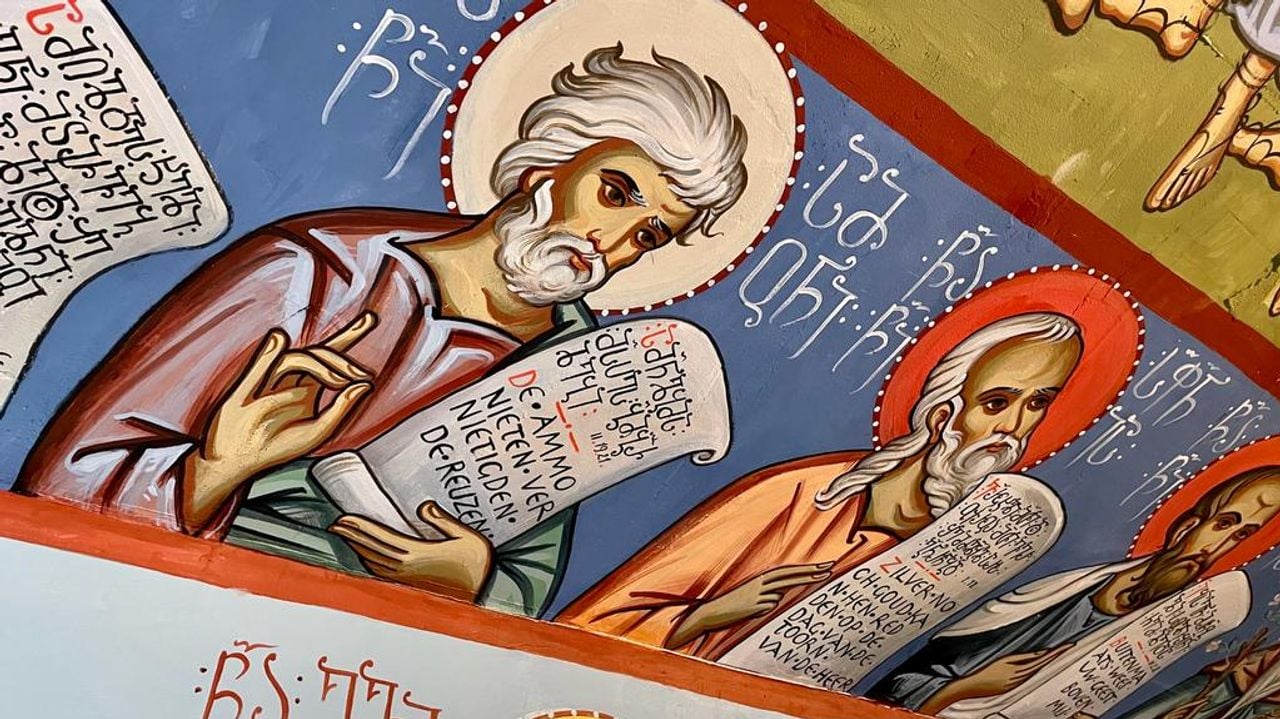 De freso's op het plafond van de kapel (foto: Erik Peeters)