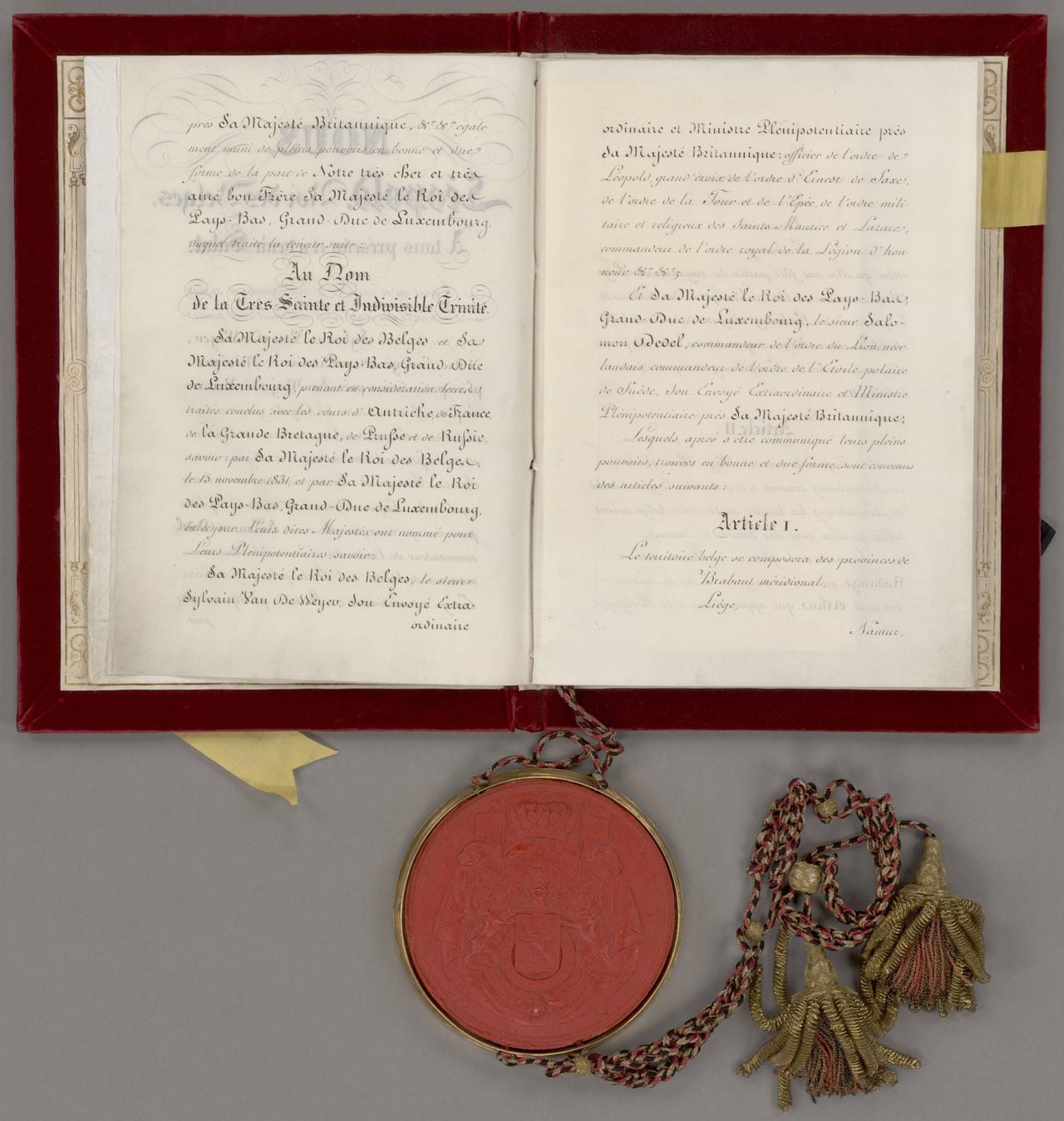 Het document waarin officieel Nederland en België uit elkaar gingen (bron: Nationaal Archief).