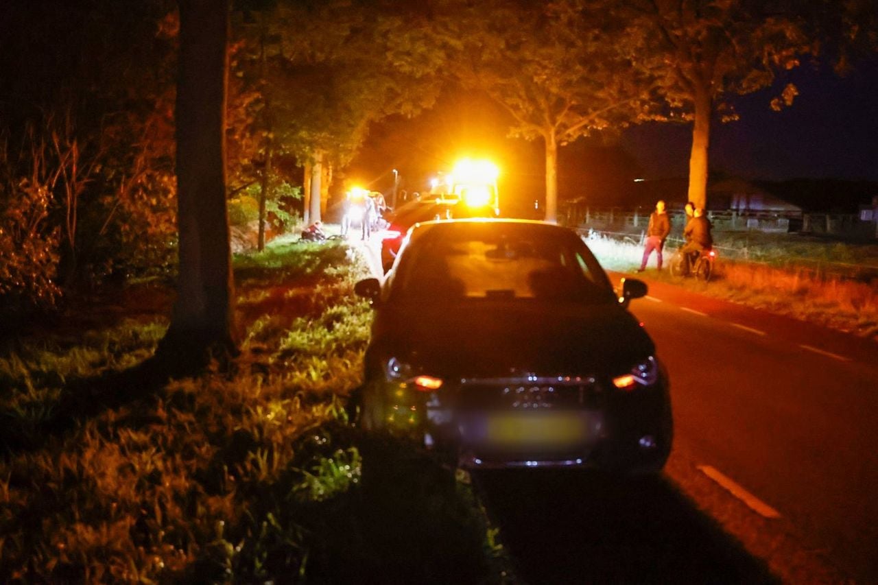 De auto die bij het ongeluk betrokken was (foto: Addy Smits/Persbureau Heitink).