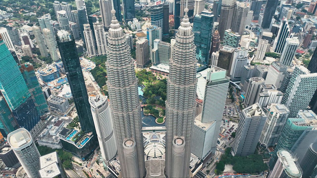 De Petronas Twin Towers (beeld: Vergezocht/Omroep Brabant).