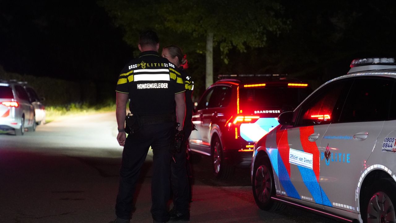 De zoekactie donderdagavond (foto: Bart Meesters / Persbureau Heitink). 