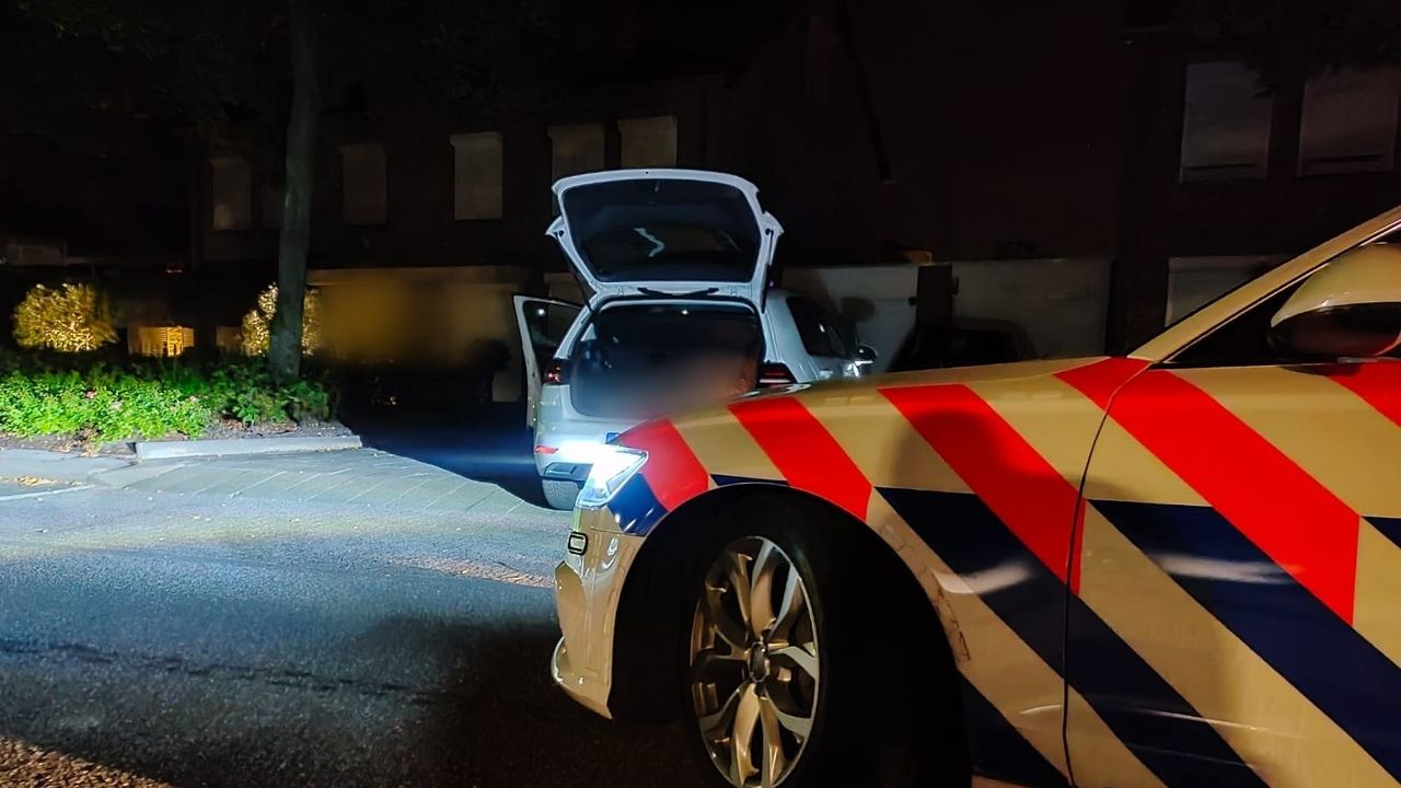 In Etten-Leur stopte de man uiteindelijk (foto: Twitter Team Verkeer Zeeland-West-Brabant).