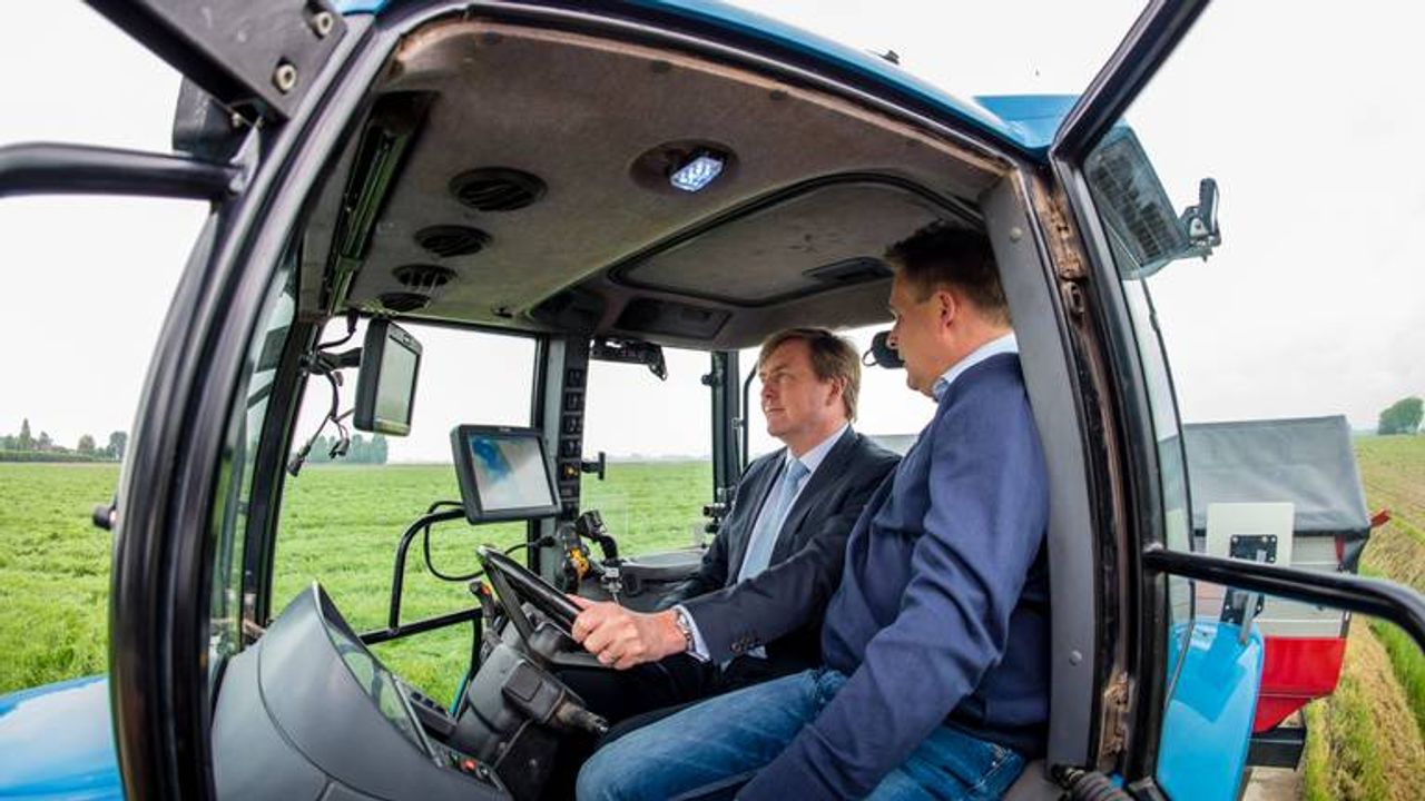 Koning Willem-Alexander en Jacob Branderhorst (foto: ANP).
