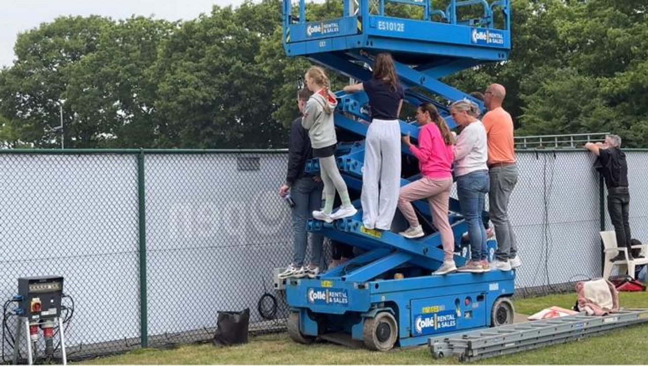 Drukte bij het tennistoernooi van Rosmalen.