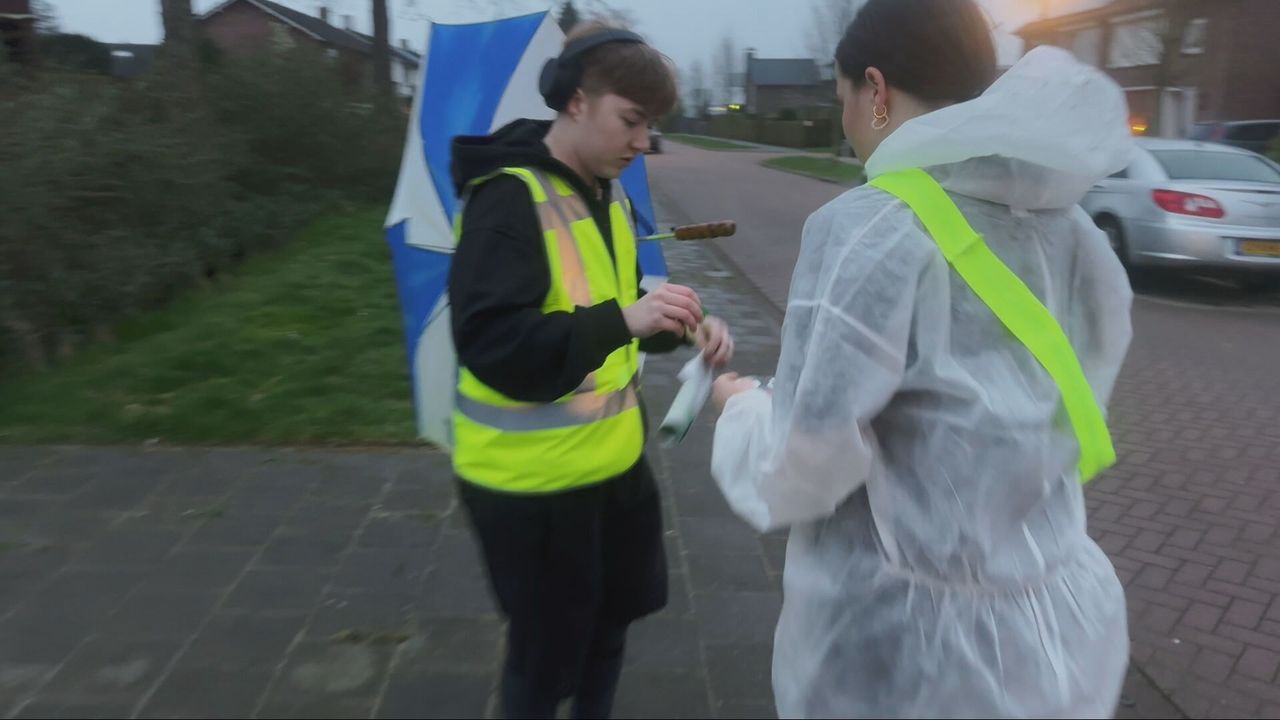 Een van de vijf stickerposten (beeld: Omroep Brabant).