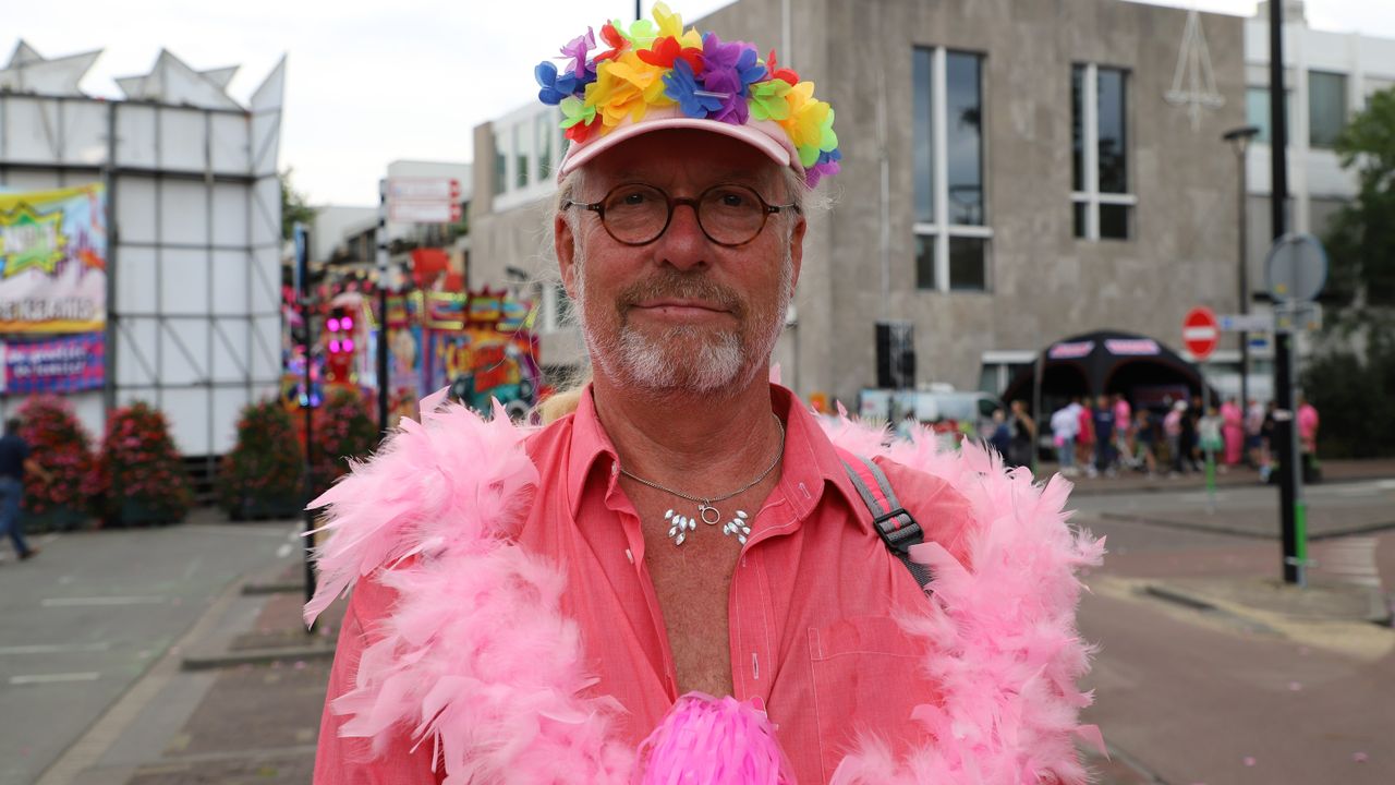 René (61) uit Heeze op Roze Maandag (foto: Collin Beijk)