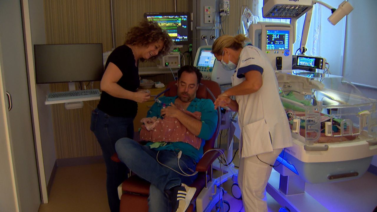 Vader Lennart met zijn dochter Lize. 