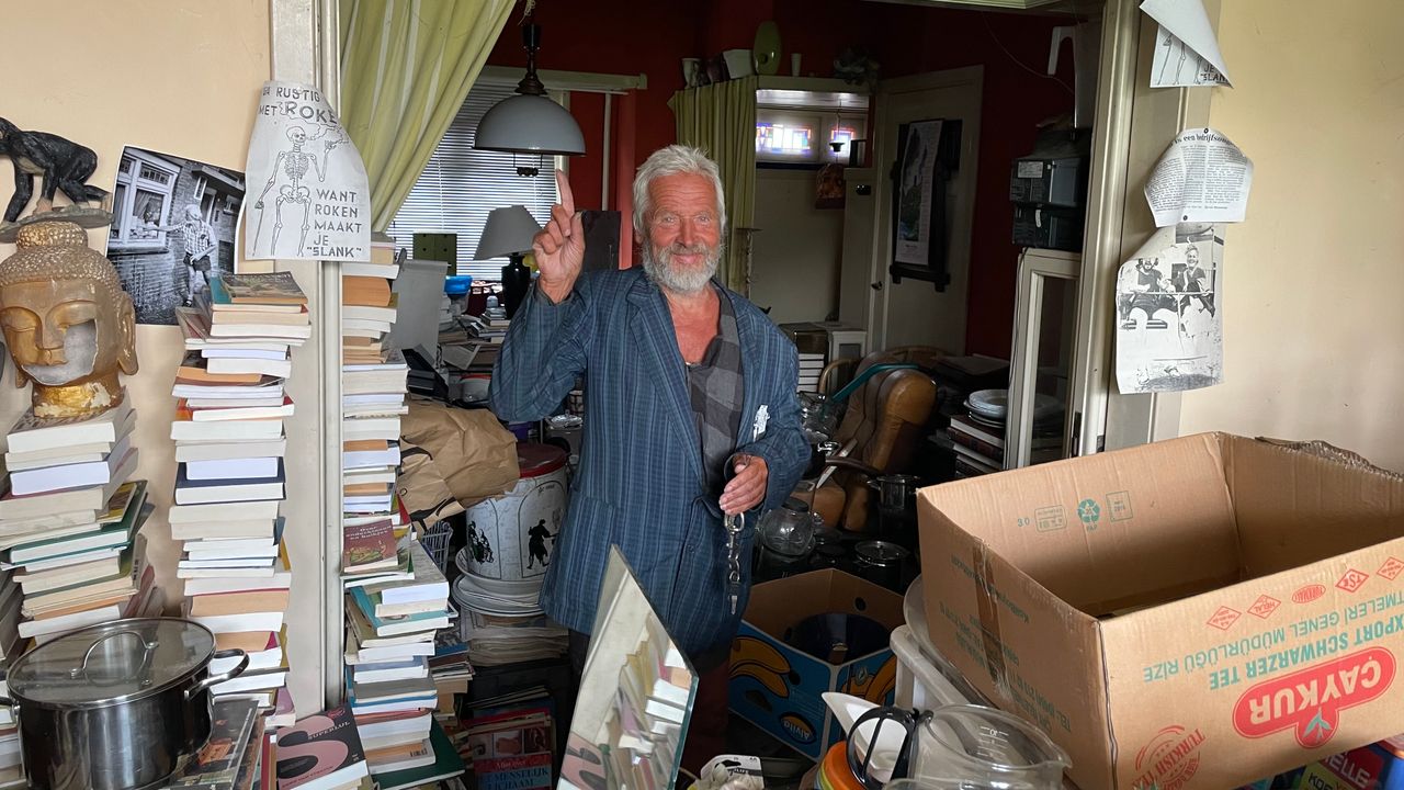 Kees in zijn huis (foto: Omroep Brabant).