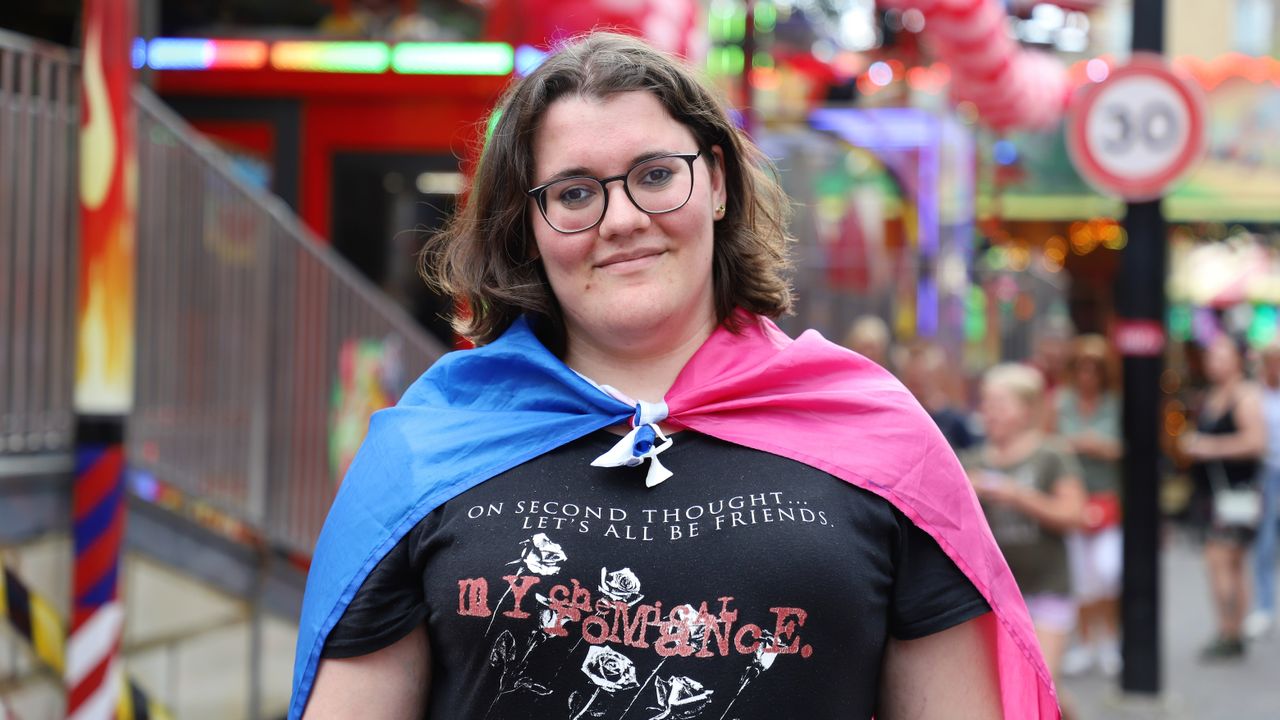 Lisanne (23) uit Tilburg op Roze Maandag