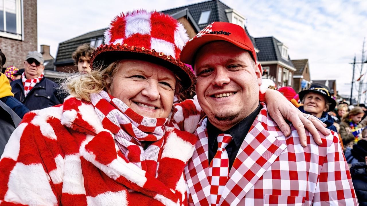 De grote optocht in Peejenland (Hoeven)(foto: EYE4images).