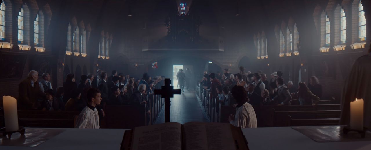 In de kerk in Mariahout werd ook gefilmd voor 'Burgemeestersmoord' 