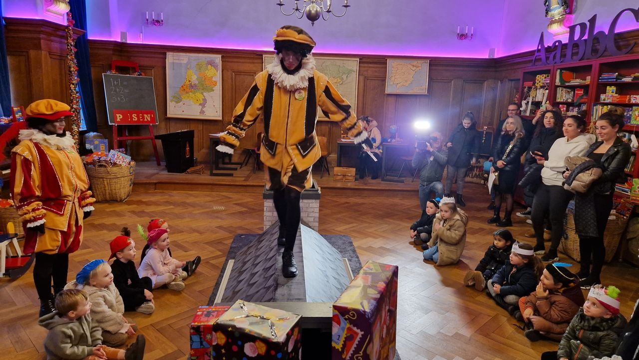Pietenschool in het Kasteel van Sinterklaas (foto: Noël van Hooft)