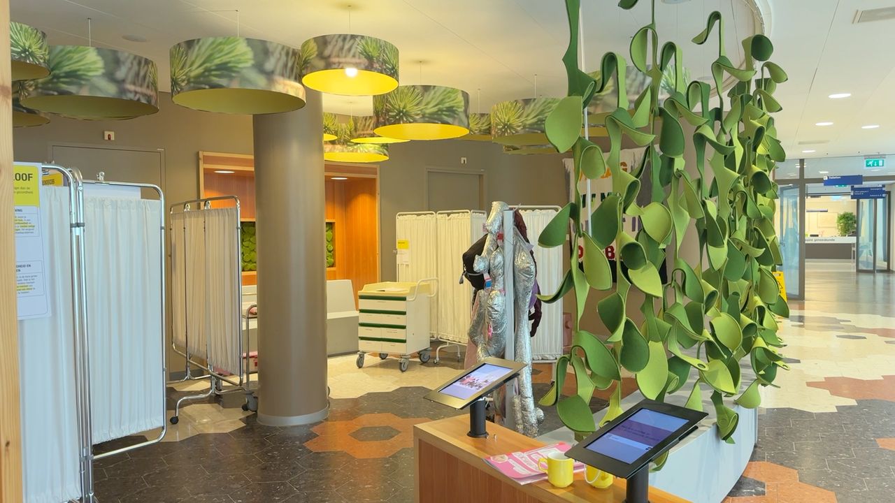 De tentoonstelling in het Jeroen Bosch Ziekenhuis over de gezondheidskloof (foto: Megan Hanegraaf).