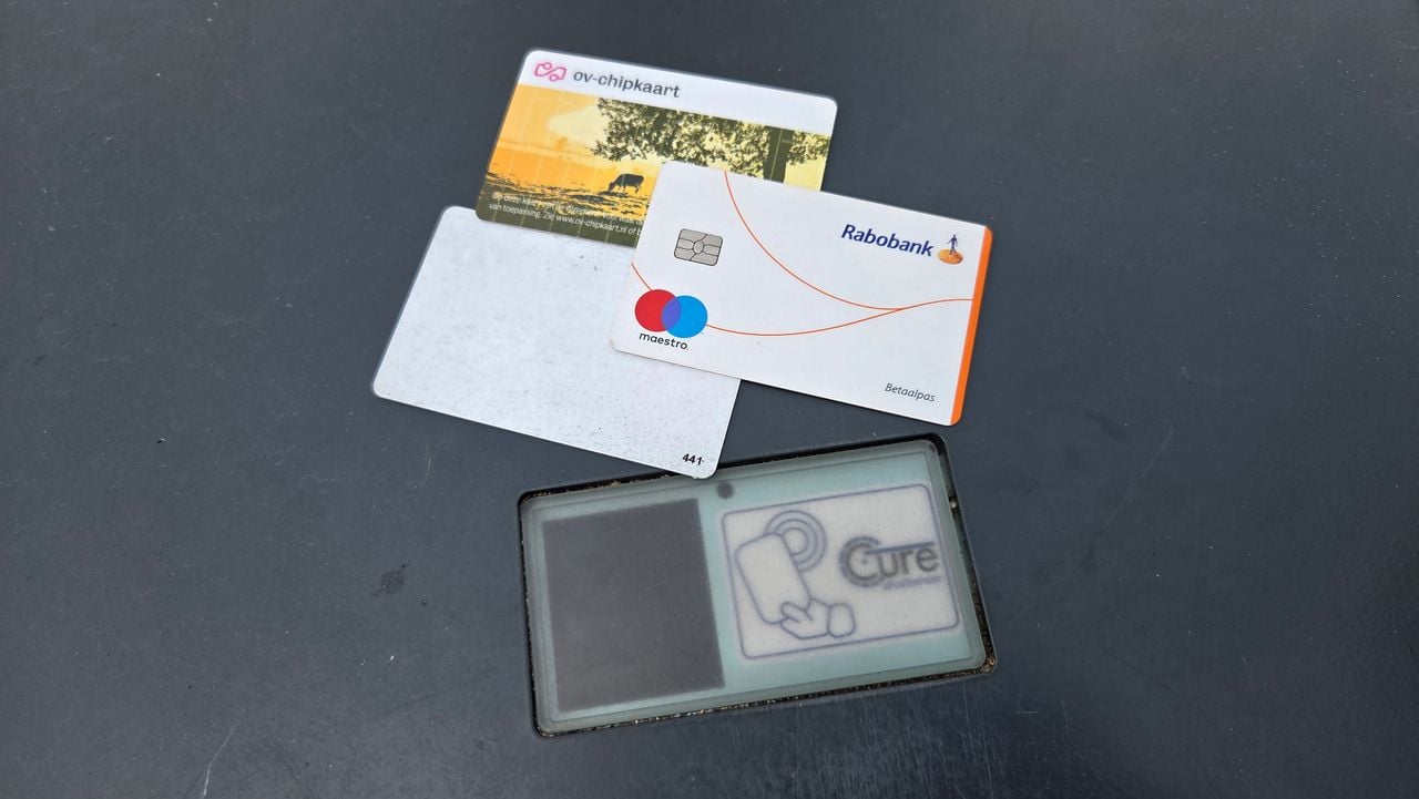 Zelfs met de toegangspas van Omroep Brabant kun je gratis afval weggooien(foto: Noël van Hooft).