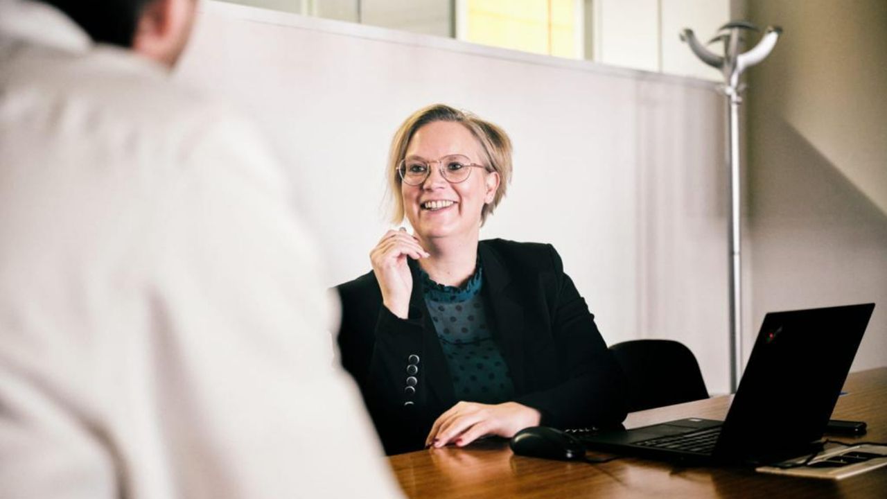 Monique is recruiter bij onder meer de gevangenis in Vught (foto: privé)