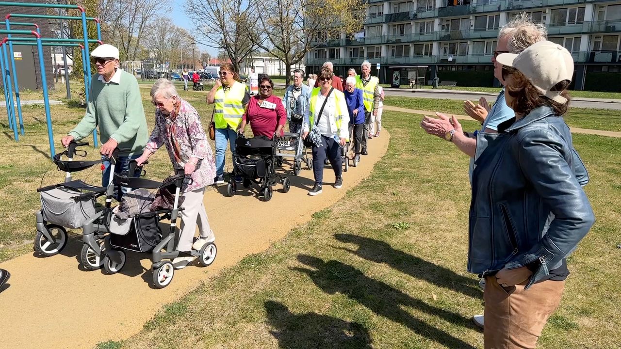 Ouderen tijdens de rollatorloop van BOB (foto: Omroep Brabant).