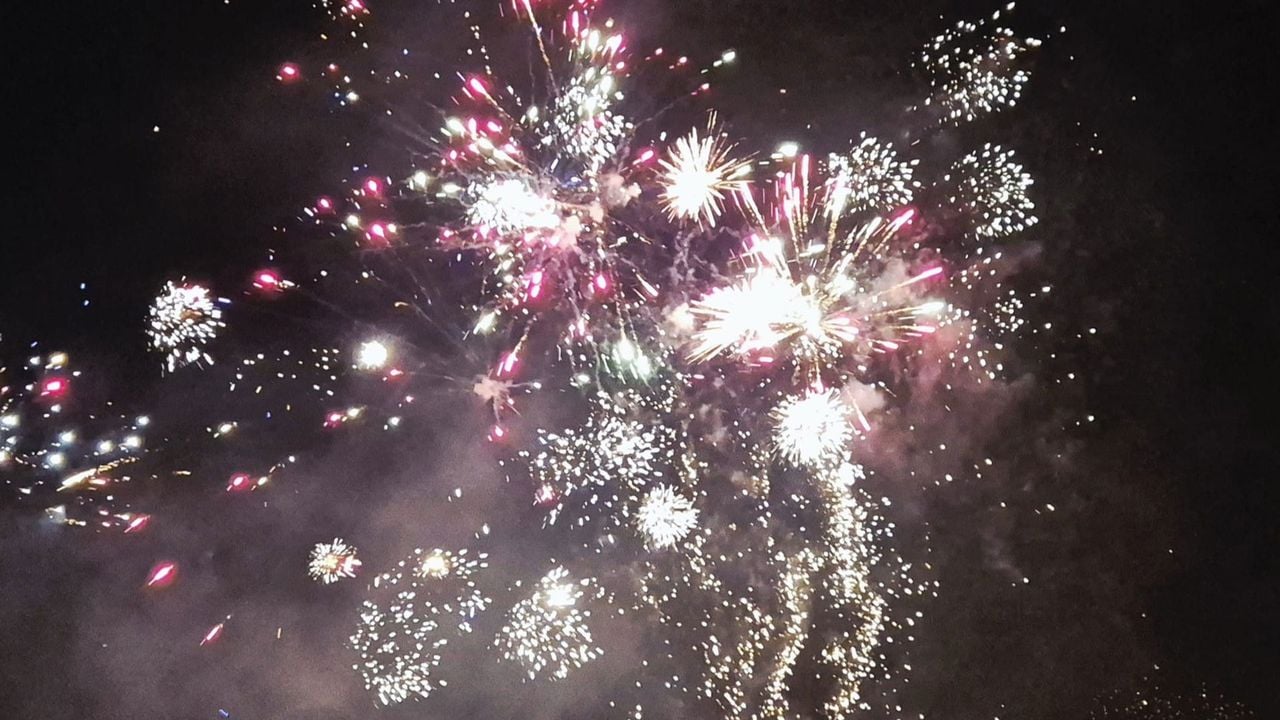 Vuurwerk in Vianen - Marco Verhoef/NOS Ooggetuige