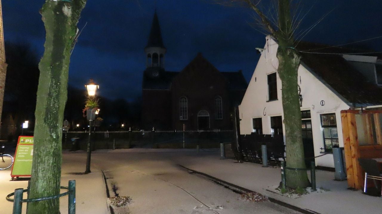 Sneeuw op Terschelling, in Midsland - NOS Ooggetuige/Barbara Wagenaar Doeksen