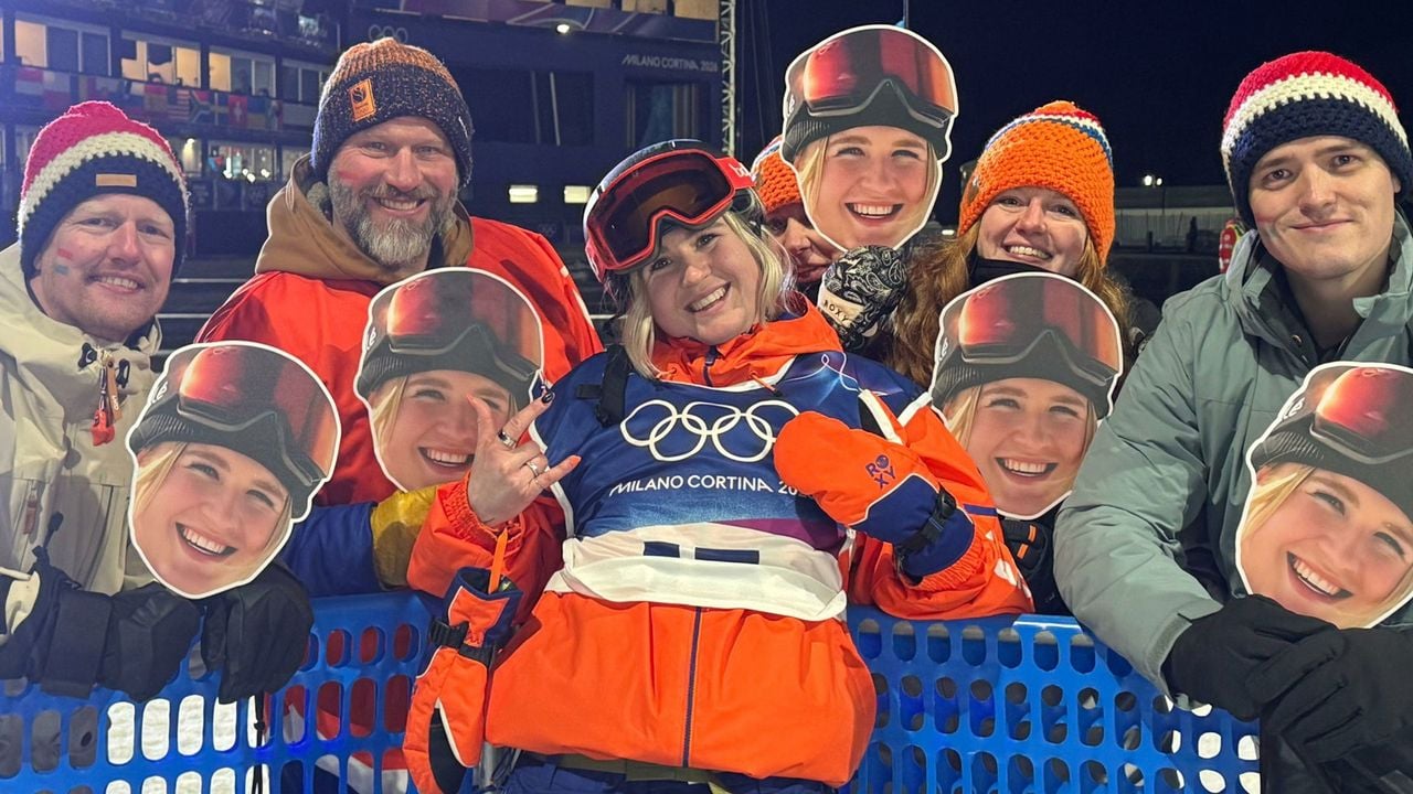 De Peperkamp-fanclub is trots - NOS | Jalou Vanhelsuwé