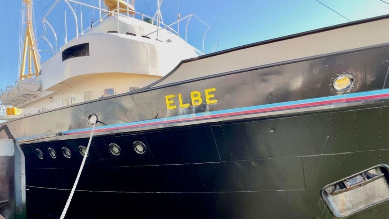 In Maassluis kan op de Elbe, het oudste zeevarende monument, worden gestemd - RTV Rijnmond
