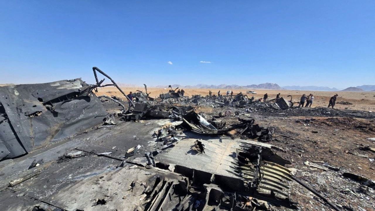 Wrakstukken van wat Amerikaanse luchtvaartuigen in Iran zouden zijn, opgeblazen door de VS zelf - Reuters
