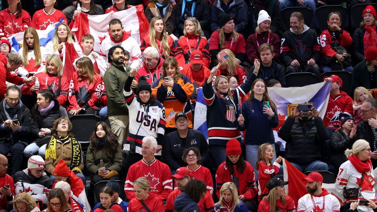 Fans van de Verenigde Staten en Canada - Reuters