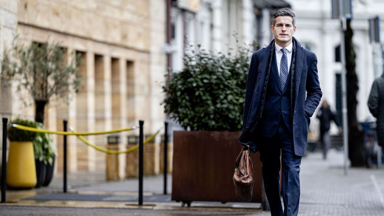 Beoogd minister van Buitenlandse Zaken Tom Berendsen (CDA) op weg naar de formateur - ANP