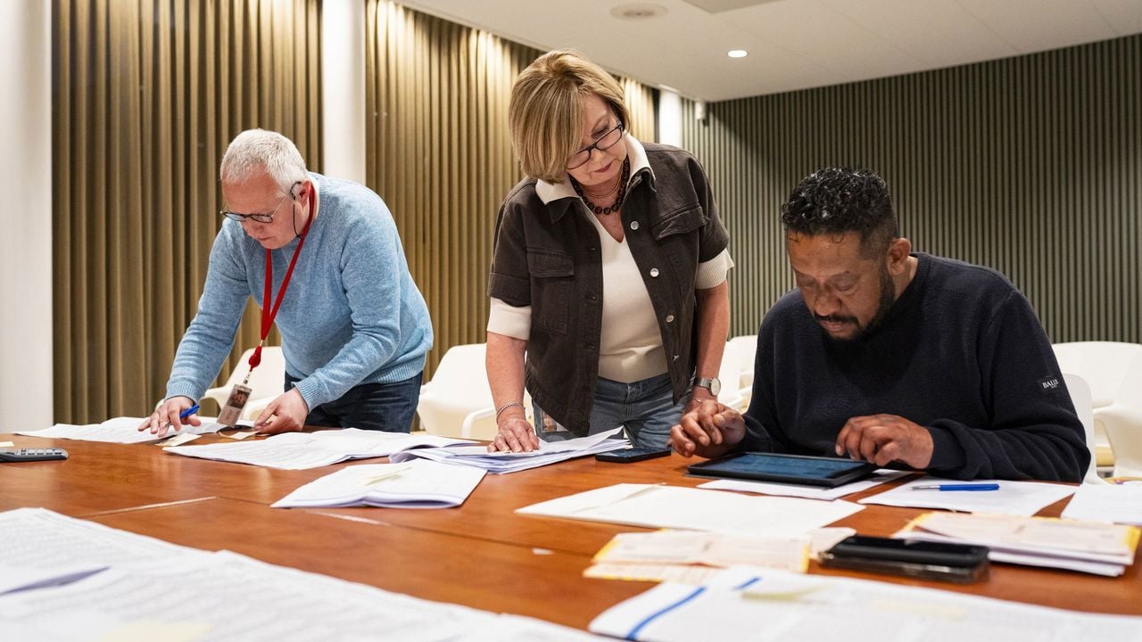 De stemmen worden geteld in Gorinchem - ANP