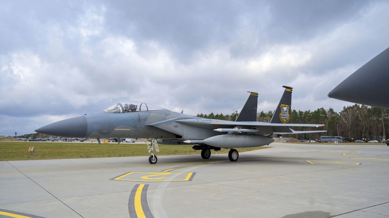 Een Amerikaanse F-15 bij een oefening in Polen - EPA