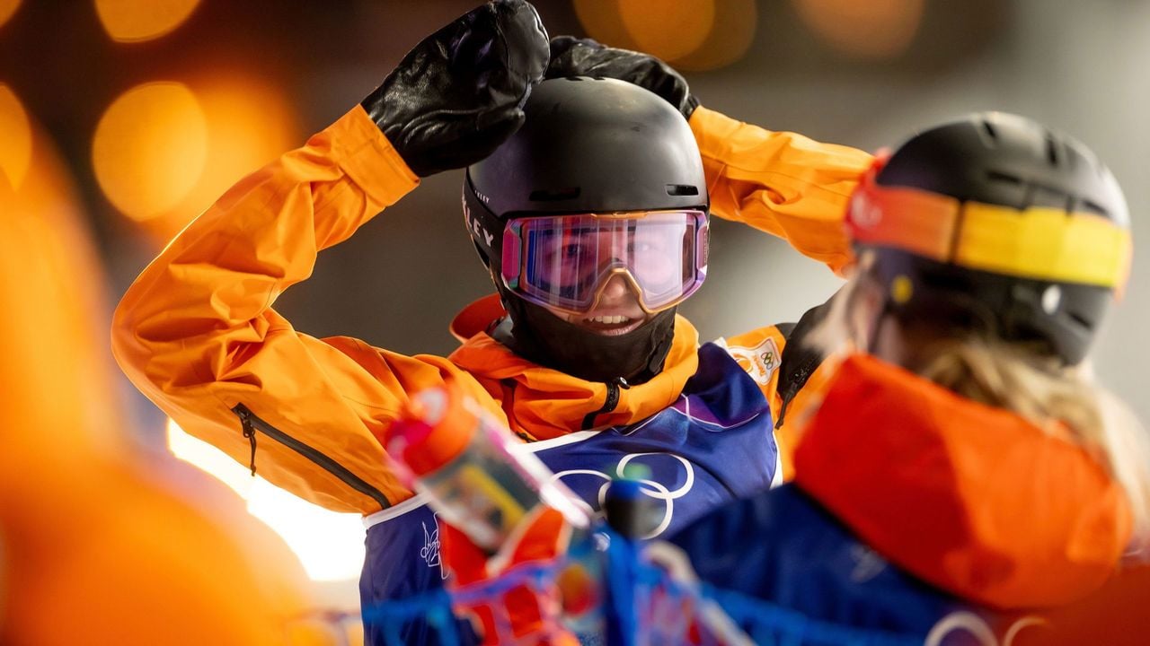 Van Vreden praat met Peperkamp voor de kwalificaties big air - ANP