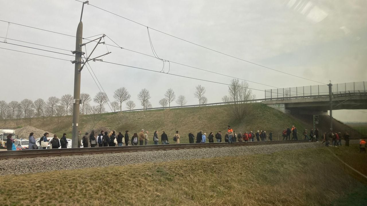 Evacuatie van passagiers. 