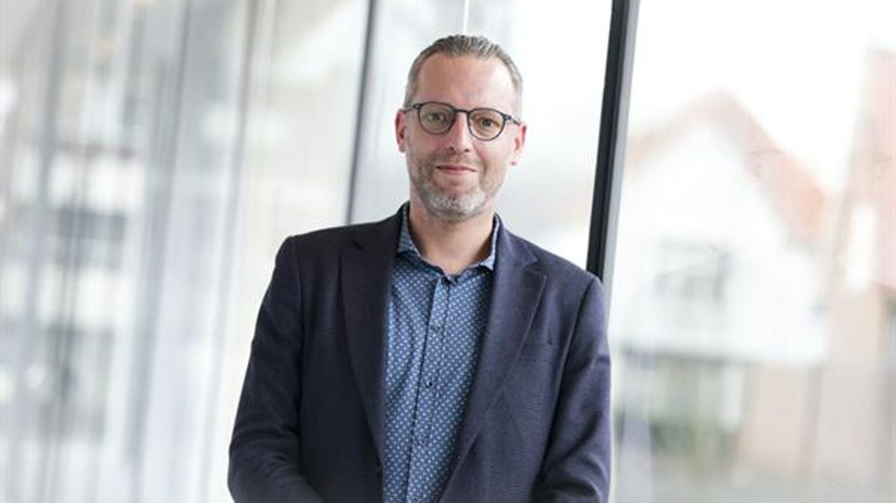 Locoburgemeester De Vries (Foto: Gemeente Helmond).